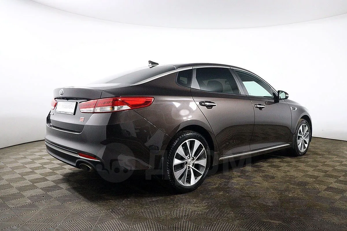 Kia Optima Image 5