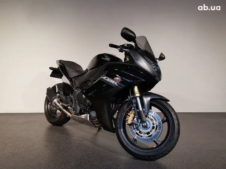 Honda CBR Image 8